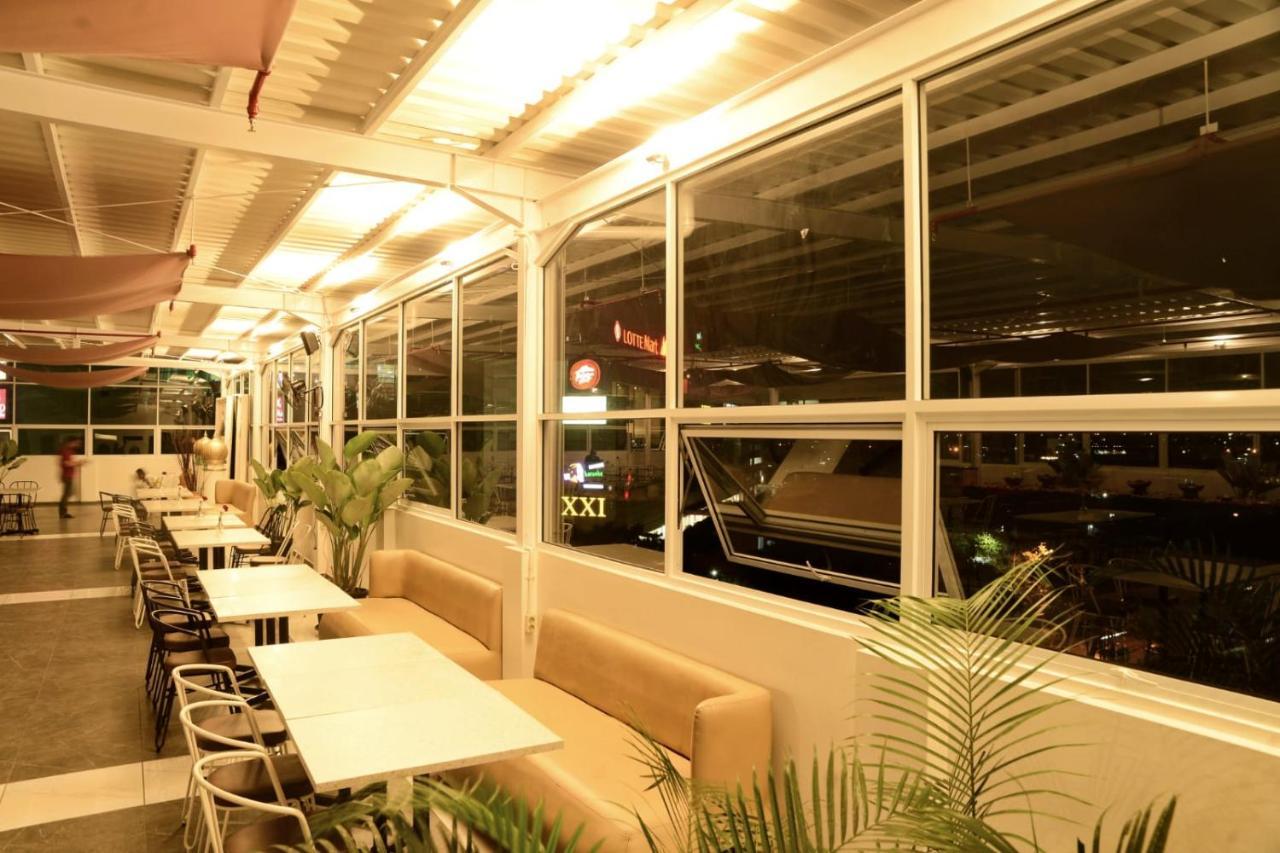 Front One Hotel Pasir Koja Bandung Zewnętrze zdjęcie