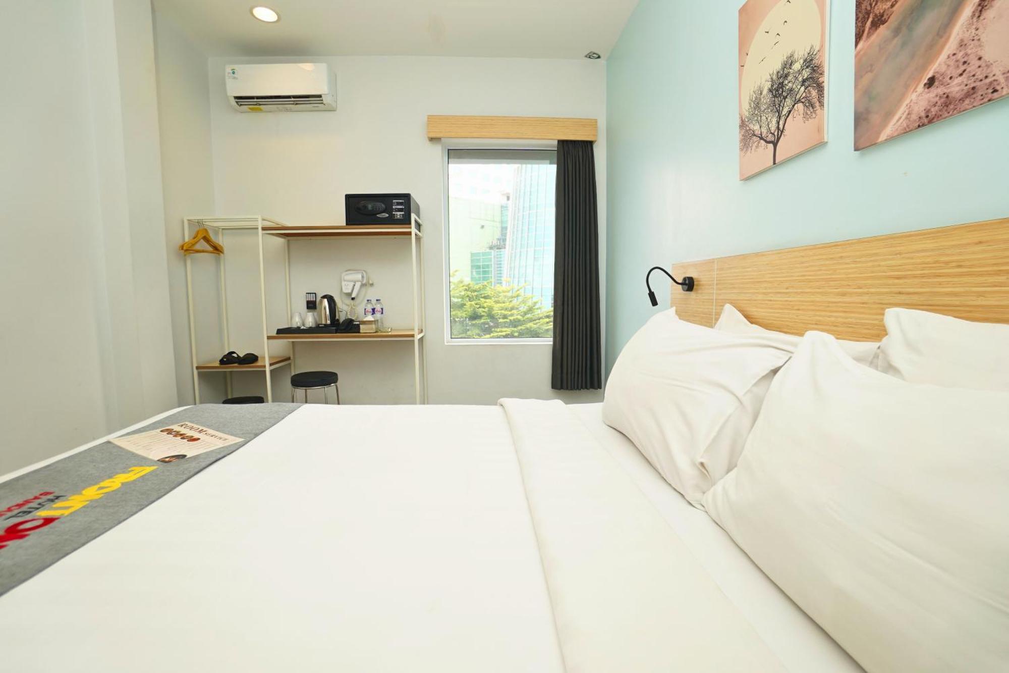 Front One Hotel Pasir Koja Bandung Zewnętrze zdjęcie