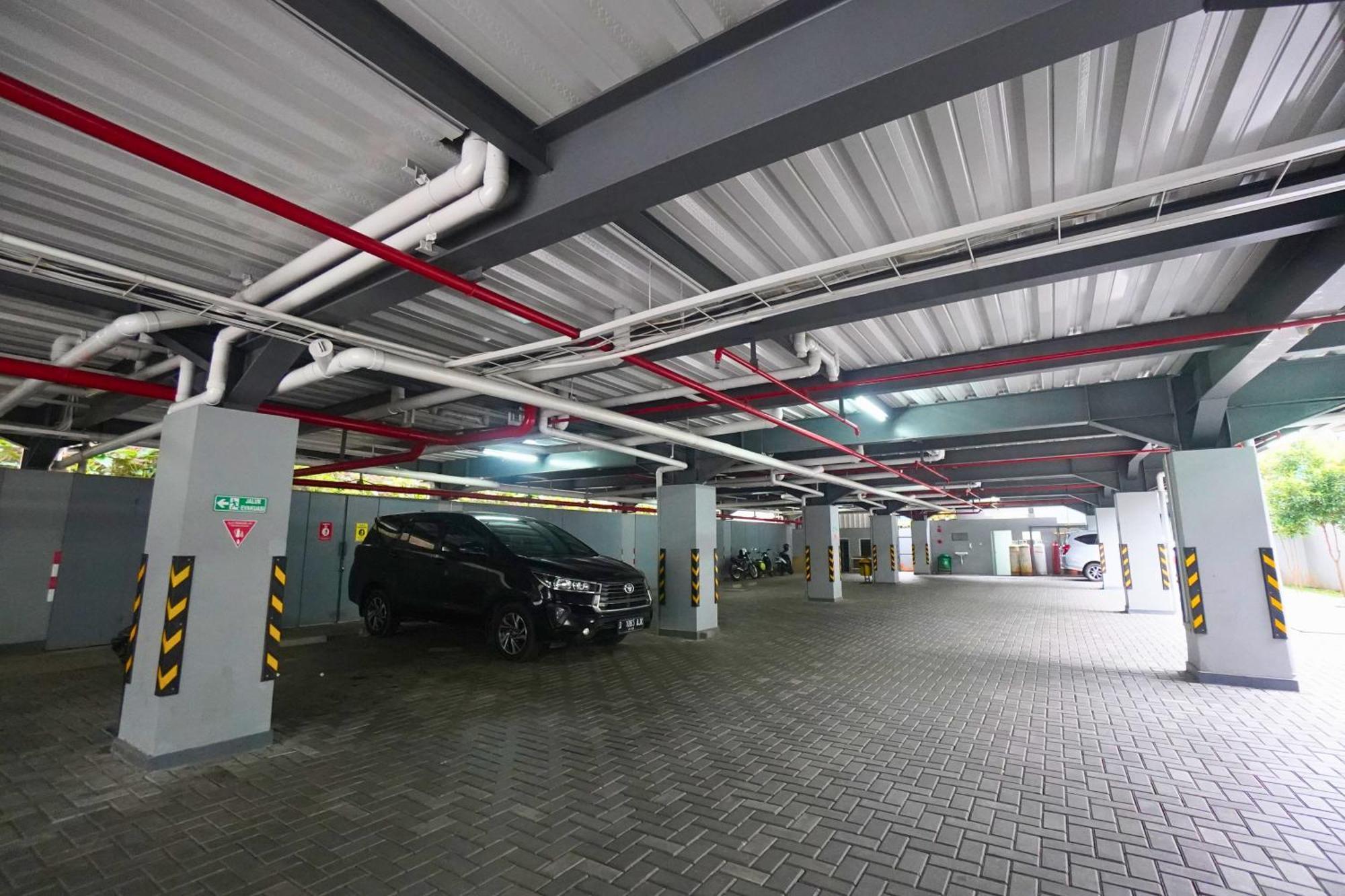 Front One Hotel Pasir Koja Bandung Zewnętrze zdjęcie