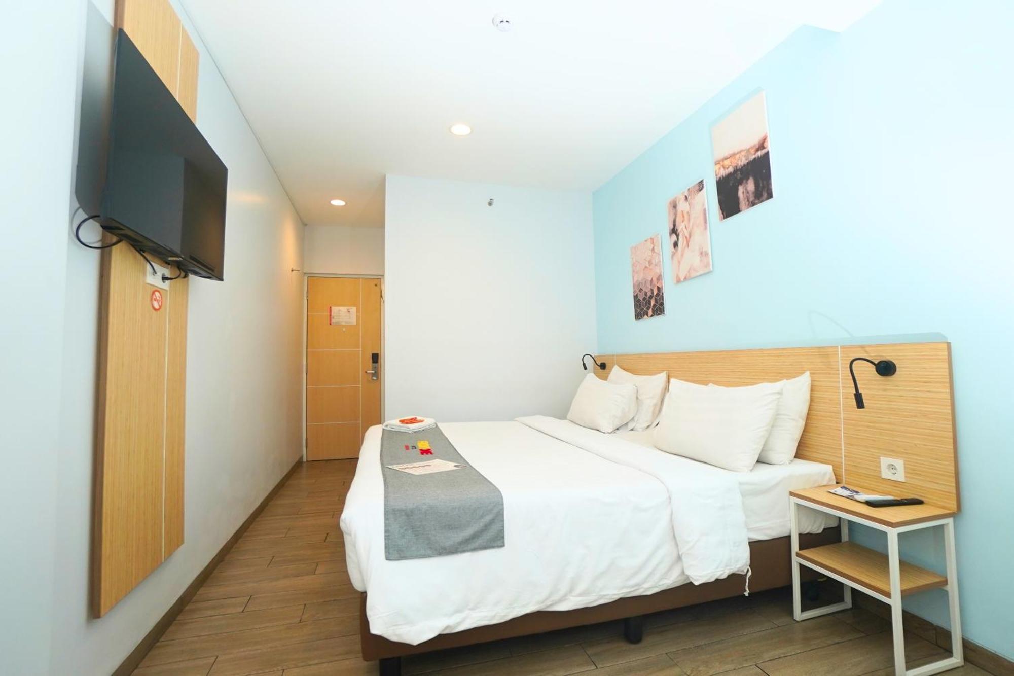 Front One Hotel Pasir Koja Bandung Zewnętrze zdjęcie