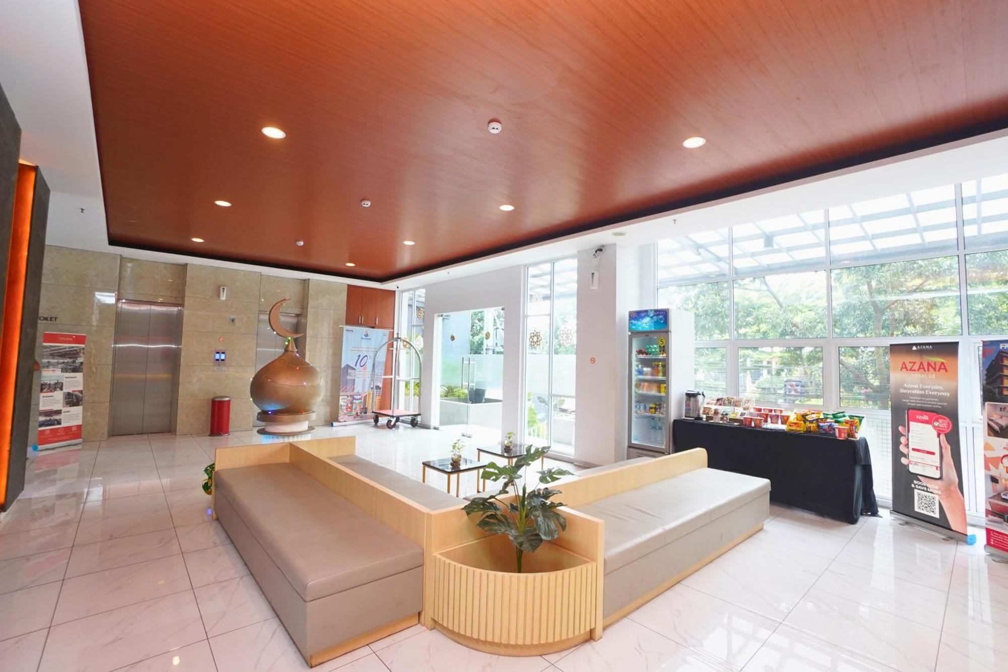 Front One Hotel Pasir Koja Bandung Zewnętrze zdjęcie